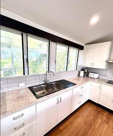 Generous 4-Bed 3-Bath Property In Seven Hills Brisbane Australia
