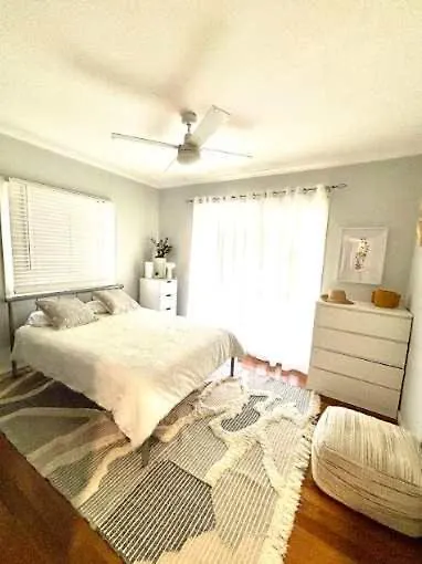 Generous 4-Bed 3-Bath Property In Seven Hills Brisbane Australia